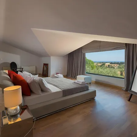 מלון Blue & אסגורו